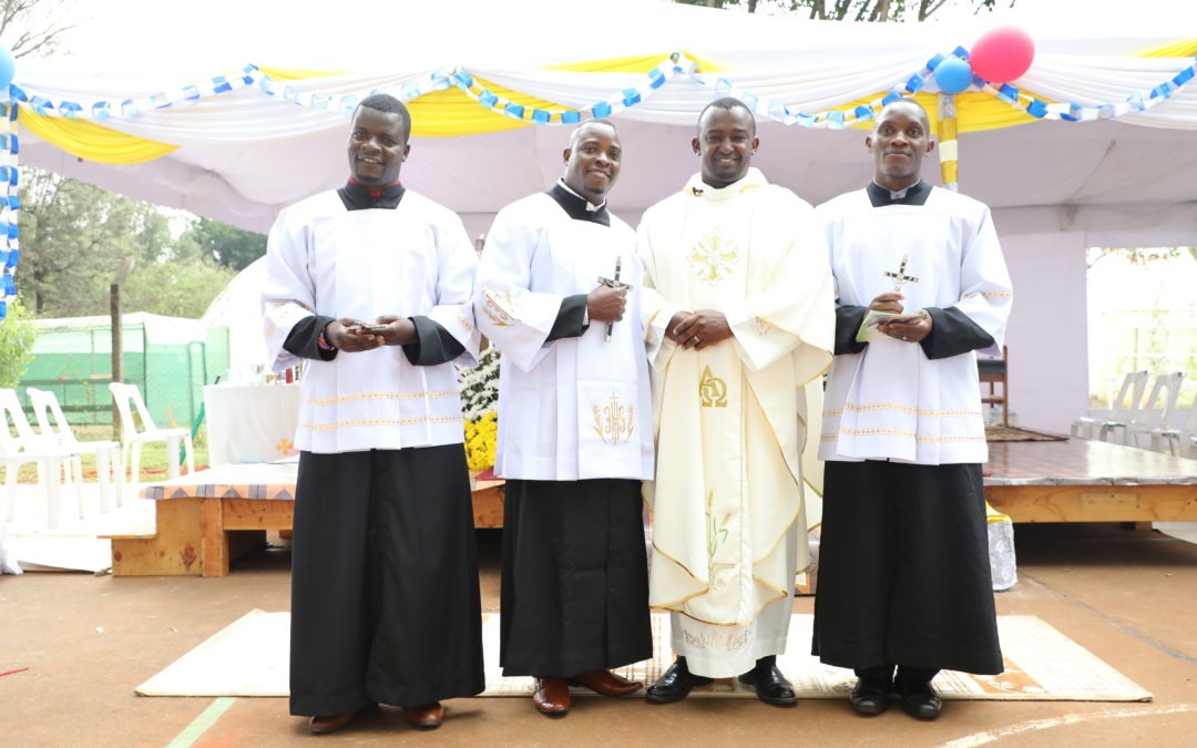 Three Take Vows in Kenyan Ceremony